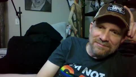 Ken Kuddles online show from January 24, 3:00 am