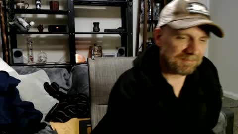 Ken Kuddles online show from January 25, 4:34 am