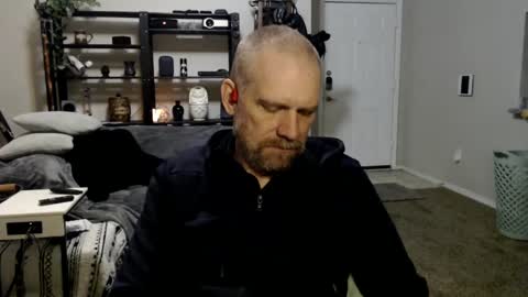 Ken Kuddles online show from February 24, 12:37 pm