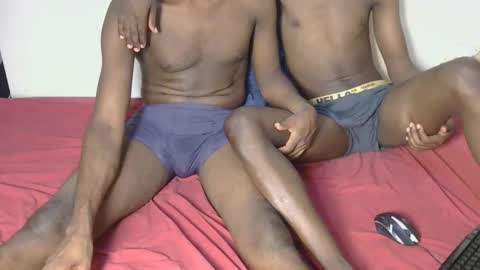 Kenia online show from September 28, 1:11 am