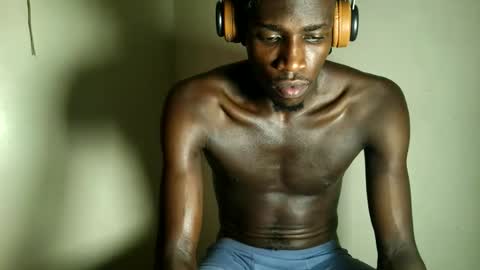 Kenia online show from December 20, 10:17 pm