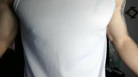 Snapshot of kennerfox77 chatting on December 1, 9:48 pm Kennfox777 online show from December 1, 9:48 pm