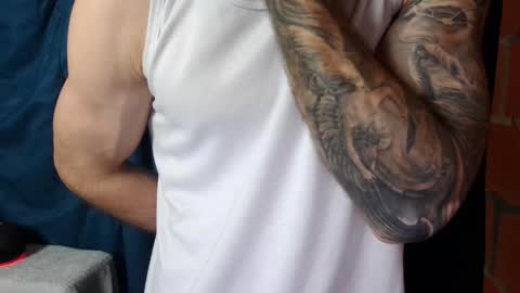 Snapshot of kennerfox77 chatting on December 26, 1:29 am Kennfox777 online show from December 26, 1:29 am