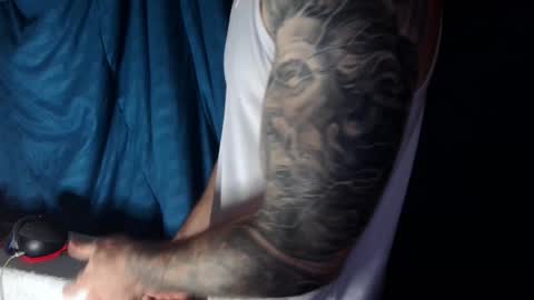 Snapshot of kennerfox77 chatting on December 29, 7:50 am Kennfox777 online show from December 29, 7:50 am