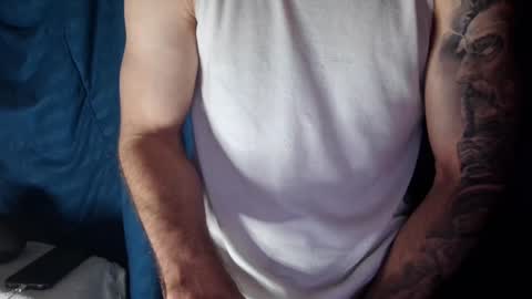 Snapshot of kennerfox77 chatting on January 15, 8:05 pm Kennfox777 online show from January 15, 8:05 pm