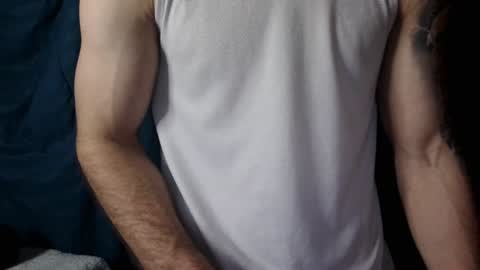 Snapshot of kennerfox77 chatting on January 27, 3:37 am Kennfox777 online show from January 27, 3:37 am