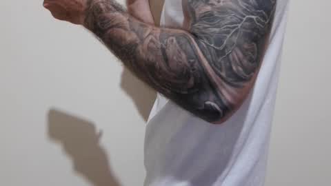 Snapshot of kennerfox77 chatting on February 28, 4:32 am Kennfox777 online show from February 28, 4:32 am