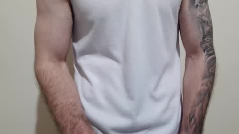 Snapshot of kennerfox77 chatting on March 5, 3:51 am Kennfox777 online show from March 5, 3:51 am