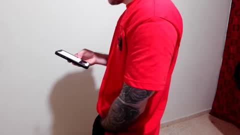 Snapshot of kennerfox77 chatting on December 16, 1:21 am Kennfox777 online show from December 16, 1:21 am