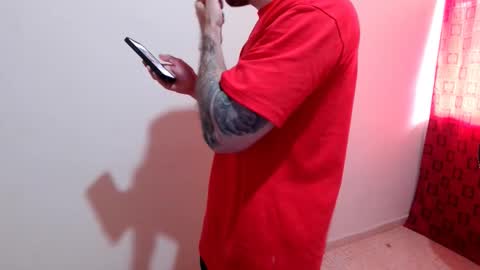 Snapshot of kennerfox77 chatting on December 16, 6:57 pm Kennfox777 online show from December 16, 6:57 pm