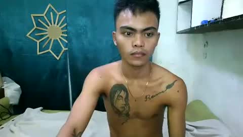 kenneth_jeey online show from October 19, 7:42 am