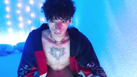 Snapshot of kenny__hot chatting on January 3, 5:10 pm kenny online show from January 3, 5:10 pm