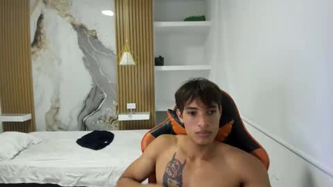 Snapshot of kenshi_roa chatting on May 12, 6:10 am kenshi_roa online show from May 12, 6:10 am