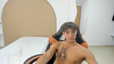 Snapshot of kenshi_roa chatting on May 15, 7:37 am kenshi_roa online show from May 15, 7:37 am
