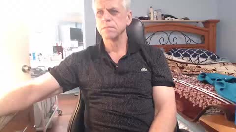 kent_ham online show from February 13, 1:29 am