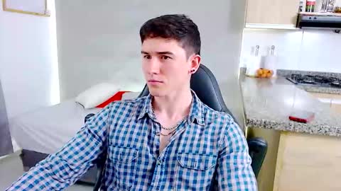 Santiago online show from February 1, 5:50 am