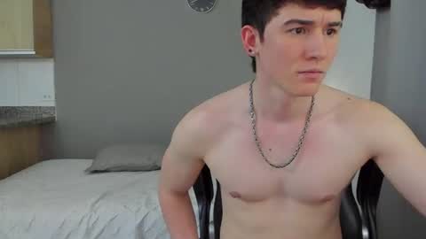 Snapshot of kent_zagann chatting on July 25, 3:15 am Santiago online show from July 25, 3:15 am