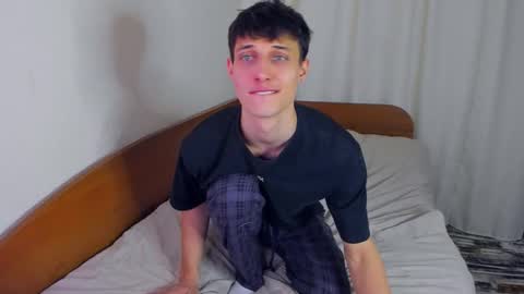 Peter     online show from December 13, 9:31 pm