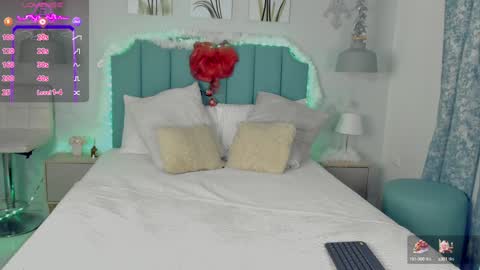 kentha_mitchells online show from December 14, 10:56 am