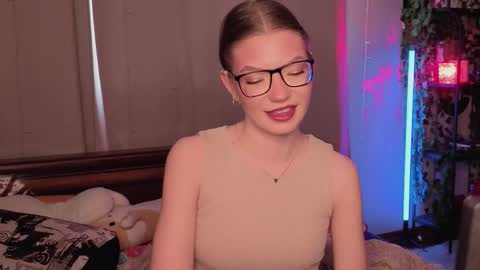 Lisa online show from January 8, 10:17 am