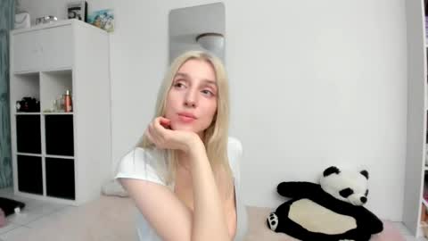 Kenzie online show from April 15, 4:25 pm