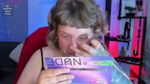 Kenzie online show from February 11, 3:33 am