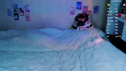 keqing_ online show from December 13, 9:13 am