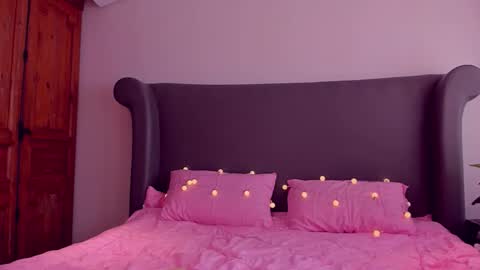 keremhm online show from March 19, 4:16 am