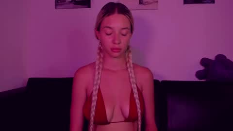 keremhm online show from March 21, 3:37 pm