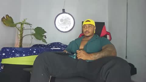 dany wolf002 online show from April 29, 9:32 pm