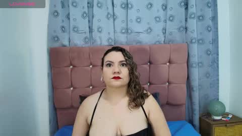 Snapshot of kerly_mature42 chatting on December 22, 2:47 pm KERLY online show from December 22, 2:47 pm
