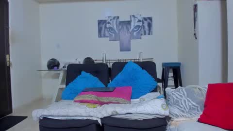 Kerlysmith24 online show from March 11, 11:27 am