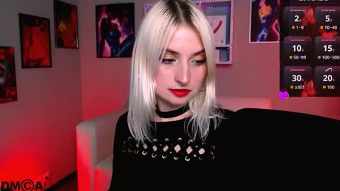 Snapshot of kerry_derry chatting on October 11, 7:23 pm kara online show from October 11, 7:23 pm