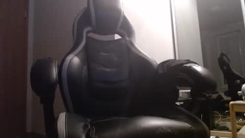 Snapshot of kert19 chatting on January 7, 6:16 am KerKER online show from January 7, 6:16 am