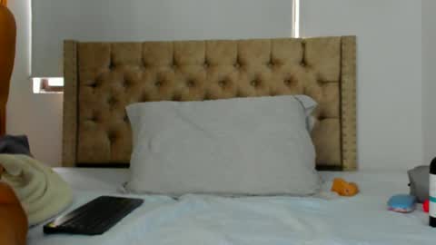 Kery Hillson online show from September 15, 12:05 pm