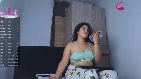 KESHA online show from March 7, 5:26 am