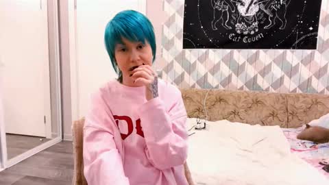 Eva online show from January 10, 11:34 am