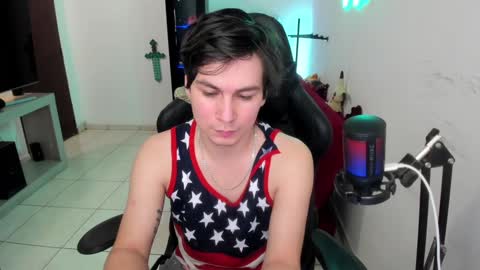 Kevin online show from December 22, 12:07 am