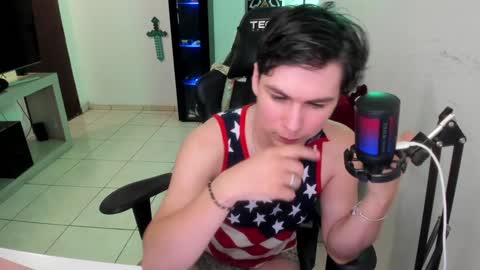 Kevin online show from December 28, 12:04 am