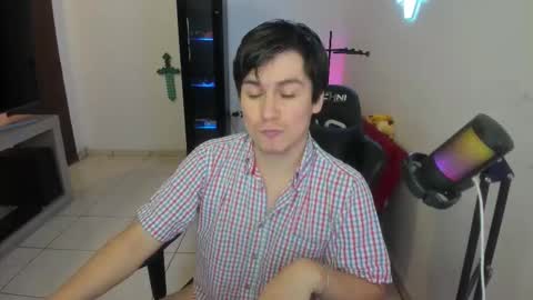 Kevin online show from January 8, 11:29 pm