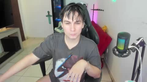 Kevin online show from February 10, 11:31 pm