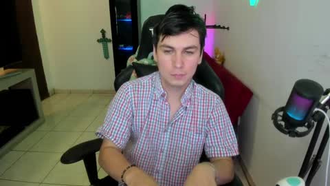 Kevin online show from April 4, 11:35 pm