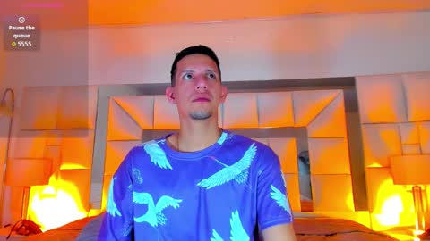 Snapshot of kevin__max_ chatting on February 12, 11:38 am Kev online show from February 12, 11:38 am