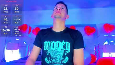 Snapshot of kevin__max_ chatting on February 15, 11:08 am Kev online show from February 15, 11:08 am