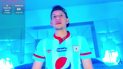 Snapshot of kevin__max_ chatting on February 18, 11:17 am Kev online show from February 18, 11:17 am