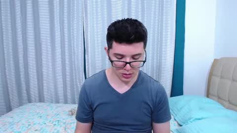 Kevin online show from February 19, 4:55 am