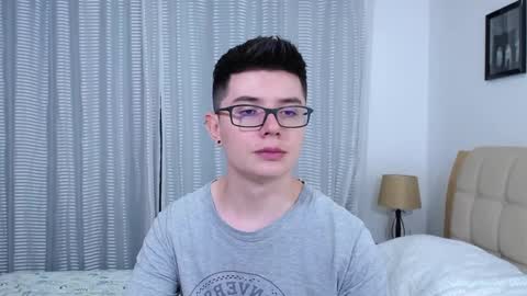 Kevin online show from September 21, 9:49 pm