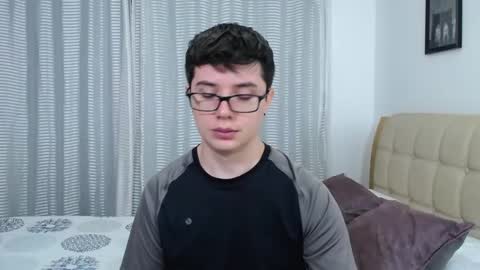 Kevin online show from October 14, 9:37 pm