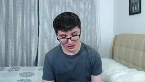 Kevin online show from October 16, 12:44 am