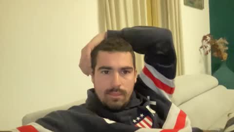 Snapshot of kevinpillobello chatting on December 4, 5:32 pm kevinpillobello online show from December 4, 5:32 pm